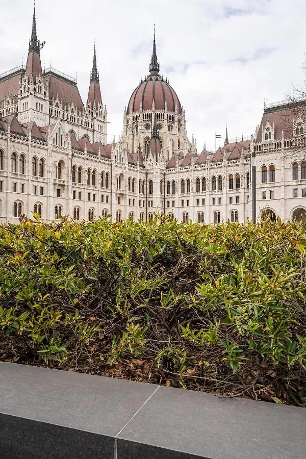 Parlament Luxury Apartment Budapest