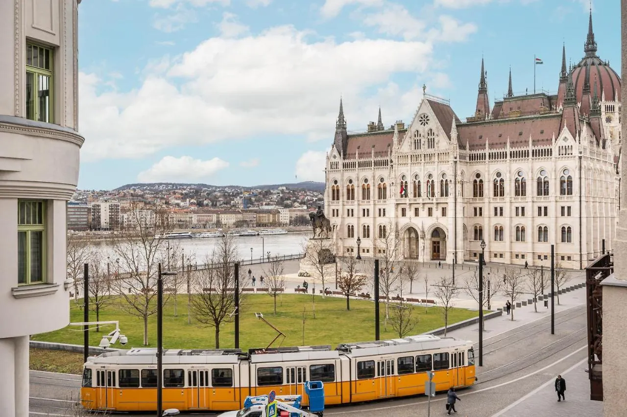 Amora Homes Breathless View Parliament 2 Luxury Suites With Terrace Free Parking Reservation Needed Budapest